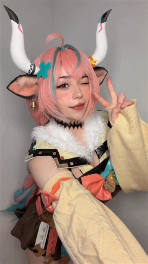 suga ♡ | NEW COSPLAY REVEAL! 🐮💖 did you see this genshin cosplay coming? hehe :3 #genshinimpact #cosplaygirl #varesa #cosplayreel #fitcheck | Instagram