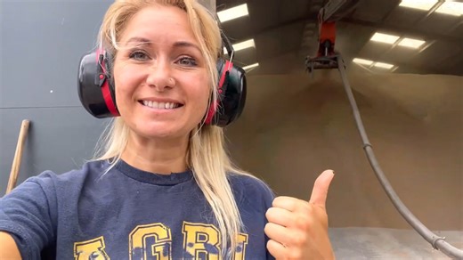 I solved the unload problem with the blower