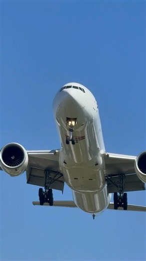 LATAM Airlines Boeing 777-300ER ✈️ #boeing #aviation