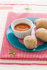 Papas arrugadas con Mojo Picón (receta tradicional) - PequeRecetas