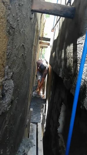 Manual Labor at a Construction Site: A Day in the Life