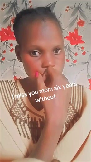 cheers 🥂 to those with their mothers