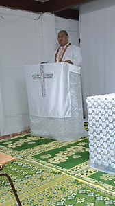"E le o le malumalu a'o le TAGATA Tapuai"- FAAOLAOLA SAMOA MISSION "From One Family to Another-Mai le Tasi AIGA i le isi AIGA" Salamo 72:3-4, Galuega 7:44-50, Aso Toona'i 04 Ianuari 2025 "Salamo 72:3-4 3)"E fua mai mauga le Manuia mo le Nuu, ma mauga iti e fua mai i le Amiotonu. E Faamasino e IA o e puapuaga o le Nuu, e FAAOLAINA foi e IA le Fanau a e ua matitiva, E faamomomoina e IA le ua faasaua". Psalm 72:3-4 "May the mountains bring Peace to the People, and the Hills,in righteousness". 4)"Ma