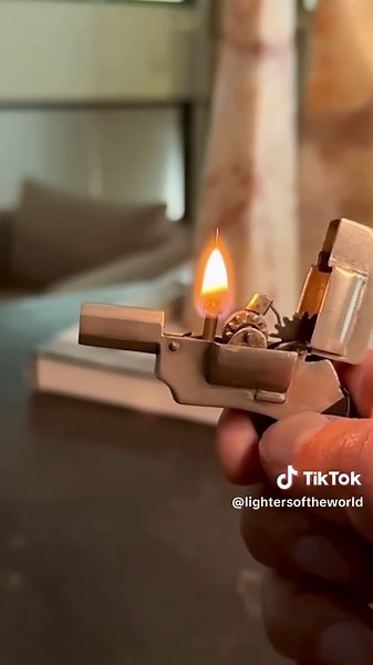 1950’s “dandy” pistolighter Austria 🇦🇹🔥🔥#lighters #vintagelighter