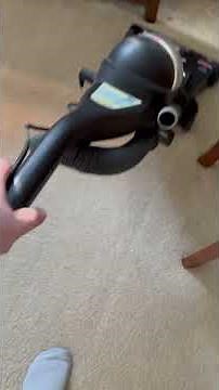 Bissell Powerforce Bagless (Model 6594-W) Quick Demo