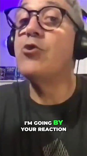 Podcast Guest Reads The Room: Storytelling Masterclass! #shorts