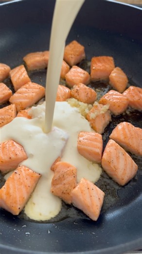 🍝 Creamy Salmon Pasta – Easy & Delicious Homemade Recipe