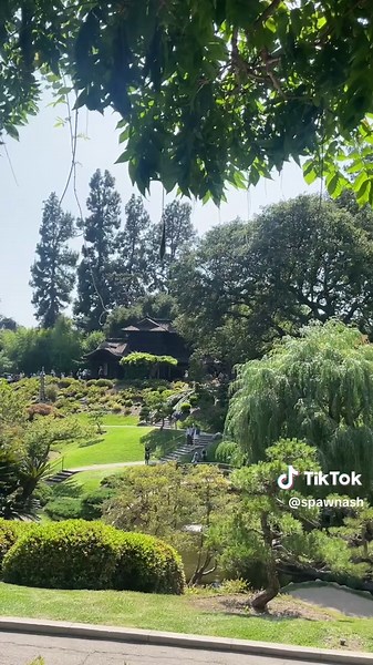 first ever visit to the huntington library and gardens! so beautiful! #thehuntingtonlibraryandgardens #thehuntingtonlibrary #socal #summer #california #lightacademia #studioghibli
