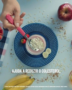 1.1M views · 3.8K reactions | Vitamina mais nutritiva e que ajuda a diminuir o colesterol? É só colocar #3ColheresQuaker" | Quaker Brasil | Facebook