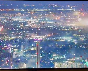 3.1K views · 154 reactions | The Alamo City knows how to party. This is a look at San Antonio celebrating New Year’s 2023 with FIREWORKS! | John-Carlos Estrada CBS Austin | Facebook