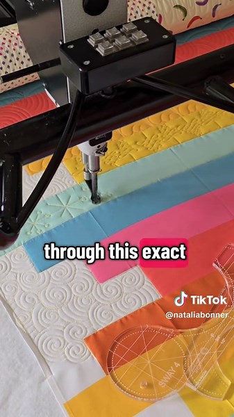 This blue strip was begging for snowflakes, so that’s exactly what I quilted. ❄️ To make them extra fun, I added little hand-guided circles to every other one—and I’m obsessed with how it turned out! Want to learn exactly how I quilted these snowflakes? I just released a real-time FREE video where I walk you step by step through my process. ✨ Mention snowflake below and I’ll send you the details!