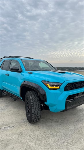 The first 2026 4Runner TRD Pro in 🐬🌊Wave Maker🌊🐬 to hit our lot this morning! Had to get some footage before it went home with another happy customer⭐️⭐️⭐️⭐️ Come see us today! 📍13526 W Interstate 10 Frontage Rd, San Antonio, TX 78249 📲 (210)-812-4667 #sanantonio #4runner #toyota #fyp #dealershiplife | Red McCombs Toyota