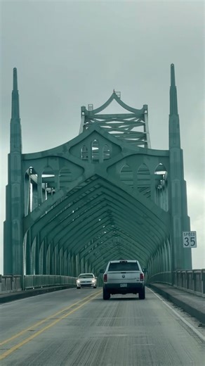 Driving Highway 101 along the Oregon Coast #oregoncoast #bandon #newport #coosbay #florence #pnw