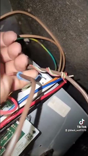 thermostat "c" wire. #hvac #common #wiring #hardwired