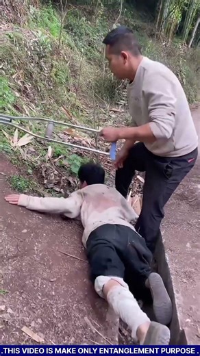 अपाहिज आदमी 😭 ~ mini wood toy woodworking art skill wood hand craft #short