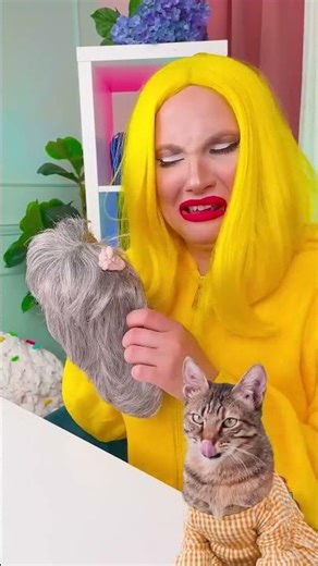 😺🎉 Pikachu & Kitty's Chewing Gum Adventure! 🐾💥