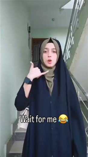 kaise inhen hello kahe #trending #funny #reactionvideo #roast #souravjoshivlogs #mindset