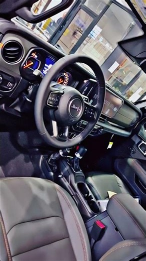 Got a KC Titan light bar for my wifes jeep #kctitanlightbar #jeep #gladiator