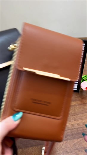 Discover the Ultimate Touch Screen Crossbody Purse