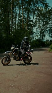 Off-road style shouldn’t mean highway discomfort. The Voss 601 D2 balances peak utility with road stability. Winter Sale: 15% Off. | Voss Helmets