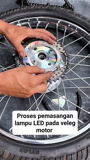 592K views · 1.4K reactions | Proses pemasangan lampu LED #reels #viral #trending #kreatif #Tesla #photography #fotografia #diy #DIYproject #tips #repair #usa #foryou | Riki react | Facebook