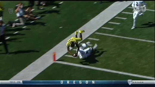 Lockie tosses touchdown for Ducks