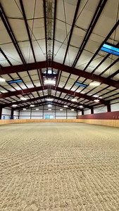 There is just something about a freshly groomed arena.. 😍 #pegasustrainingandrehab #geldingsofinstagram #coltsofinstagram #filliesofinstagram #maresofinstagram #thoroughbredsofinstagram #racehorsesofinstagram #warmbloodsofinstagram #pnwhorses #showjumpersofinstagram #eventingnation #eventersofinstagram #dressagehorsesofinstagram #cowhorsesofinstagram #reininghorsesofinstagram #nrhareining #ushja #wshja #usef #usdf #equinesofinstagram #horsesofinstagram #equestriansofinstagram #equinerehabilitat