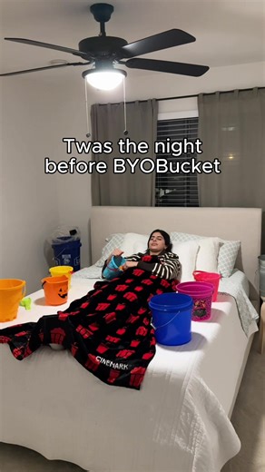 Bring Your Own Bucket starts TOMORROW 🍿 Only $5 to fill any bucket, up to 400oz, at all #Cinemark locations! #NationalPopcornDay