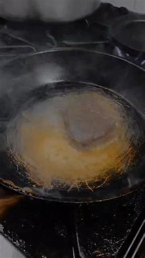 🍜和乐屋日式料理🍣 当从厨房拿出来这道菜的时候，整间和乐屋都可以嗅到它的香味，让人有想添多一碗饭的感觉😋 这道菜值得一试！你打算来 Warakuya 亲自品尝一下吗？ KL OUTLETS SRI PETALING 03-9055 3515 PUCHONG 03-8071 0001 KOTA DAMANSARA 03-6150 0666 CHERAS 018-376 1000 JB OUTLETS SUTERA 07-554 5000 PELANGI 07-332 0789 AUSTIN 010-953 0000 PERMAS 011-1558 0000 ECO BOTANI 018-2761000 PENANG OUTLET ICON CITY 018-2781000 | Warakuya HQ 和乐屋总行