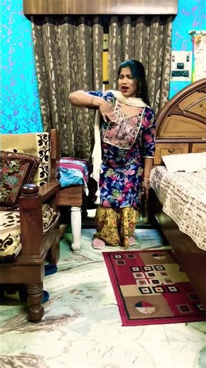 Touch Body 💃🏻Sujata #dance #love #punjabisong #song #dancecover #aligarh #trending #shorts #ytshorts