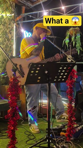 boss rc 300 to mic and this what happen.. #boracay2025 #musicstyle #looperpedal #bossrc300