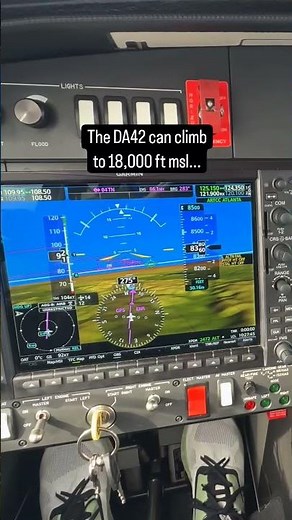 The Diamond #DA42-VI can climb to 18,000 ft msl, even with just one engine! 😲 #aviation #pilot #fly