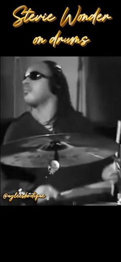 Stevie Wonder on drums & “I Just Called to Say I Love You” – Stevie Wonder (1984 Classic)