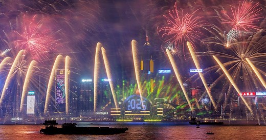 Watch live: New Year's Eve fireworks from around the world