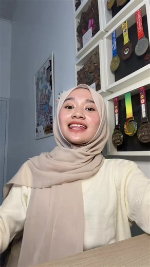 dinnaputriparker (@gl.dinn)’s videos with suara asli - dinnaputriparker