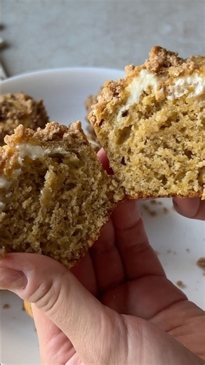 Pumpkin Cream Cheese Muffins with Cinnamon Streusel 🎃 Easy Fall Recipe