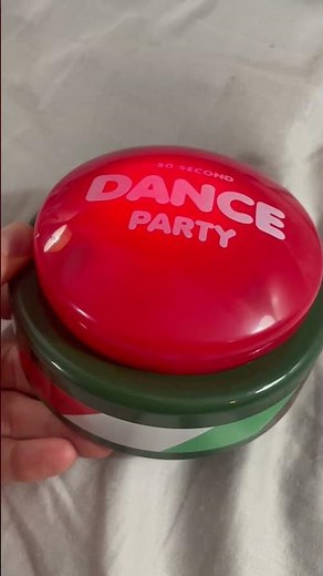 30 Second Dance Party Holiday button