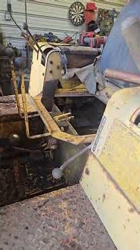 small dozer repairs IH 500 making millions in dozer work