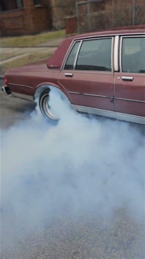 86 box chevy burning rubber