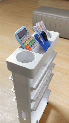 176K views · 742 reactions | Just roll it where needed—storage that literally moves with you. ✨  Find it at https://temu.to/m/gfxkvyc4da2 or with this code fet2748. #Temu #TemuFinds #SmartStorage | Shoptemu | Facebook