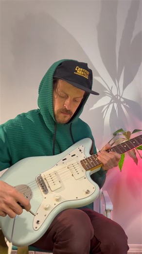 Recorded a shoegaze sketch using the NUX C-5RC guitar wireless system — thanks @nuxaudio #guitar