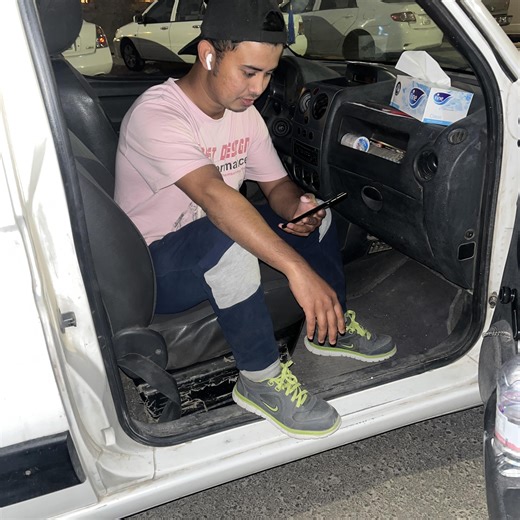 Charging 410a Freon general central Air-conditioning #highlight #AC #kuwaitlife #viralchallenge #socialgathering #homefragrance AC control @top fans | AC control