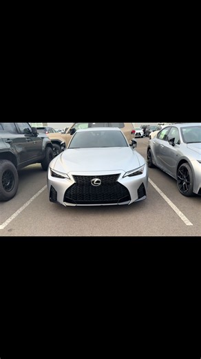 2025 vs 2026 Lexus IS350 F Sport Comparison