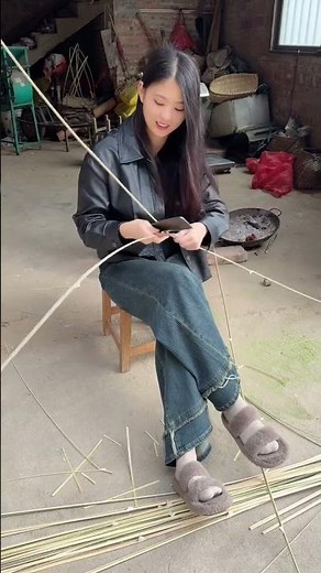 Satisfying Bamboo Splitting Process | How She Splits Bamboo So Fast!