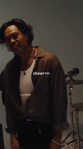 GIVING UP AIR OUT NOW | The Temper Trap