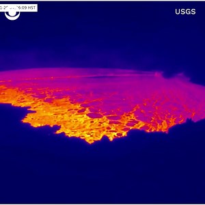 6.4K views · 139 reactions | Thermal imagery shows lava spewing from Hawaii's Mauna Loa, the world's largest active volcano. NOAA satellites also released imagery of the heat signature and sulfur dioxide released when the volcano erupted. https://cbsn.ws/3AUjI8B | CBS News | Facebook