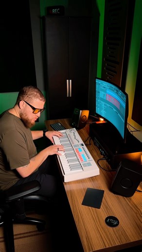 Big God parte II​⁠ @Terrian | setup: ​⁠Launchkey 49 teclas MK4 White @NovationTV #piano #pianocover