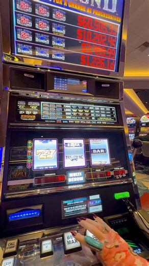 45K views · 1.2K reactions | Black Diamond Jackpot!! #choctawcasino | Slot Hopper | Facebook