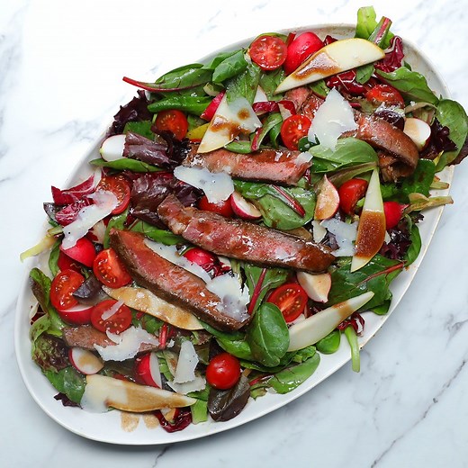 1.5M views · 8.8K reactions | Balsamic Steak Salad In 15 Minutes or Less Whipping up a romantic dinner for someone special has never been easier! This dish is simple to make, just like saving money with GEICO in 15 minutes or less. See how much you could save today. | Tasty | Facebook