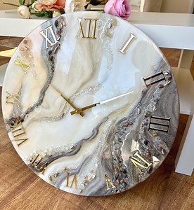 Elegant Resin Wall Clock: Natural Stones, Modern Art Decor, Christmas Gift - Etsy